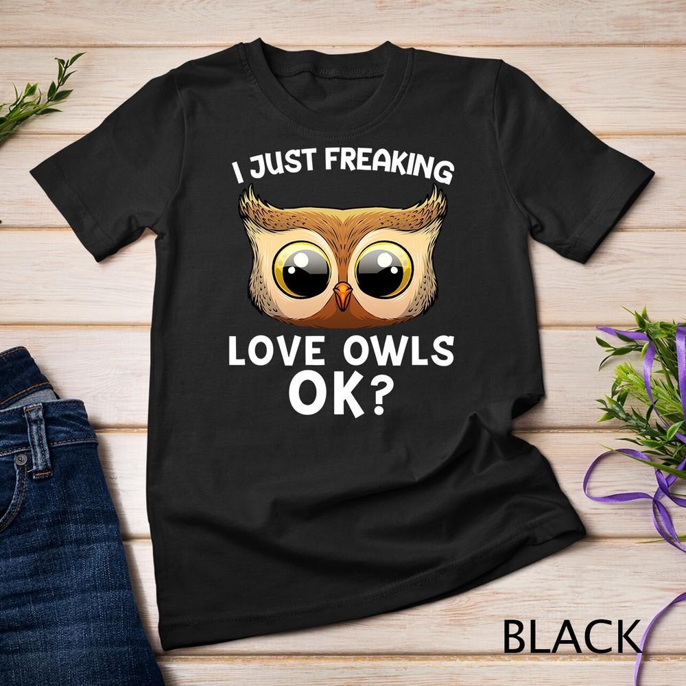 Cute Owl For Men Women Horned Snowy Owl Nocturnal Bird Lover Unisex T-shirt