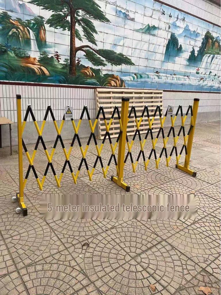 Portable Telescopic Fiberglass Insulated Fence for Outdoor Use