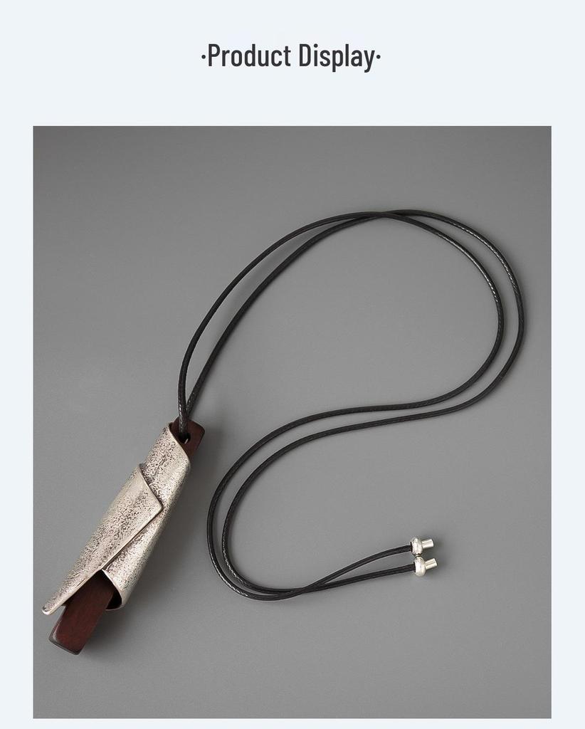 Деревянное зимнее ожерелье-свисток в винтажном стиле