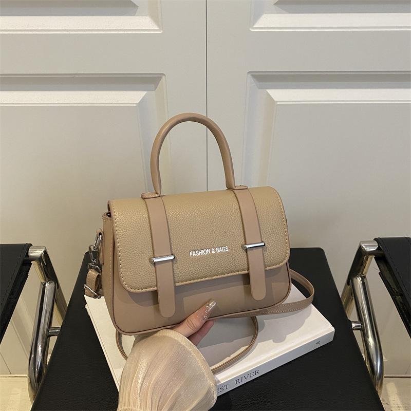 New Niche Design Box Bag Trendy Versatile Shoulder Bag Fashion Messenger Bag Premium Texture Portable Small Square Bag