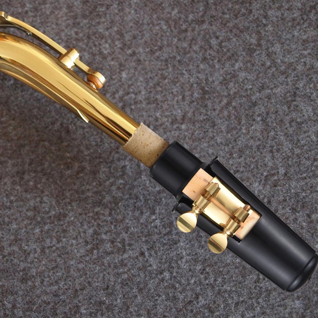 Комплект мундштука для альт-саксофона Мундштук для альт-саксофона с пластиковым колпачком для лигатурного язычка