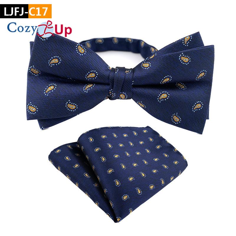 Костюм-двойка с галстуком-бабочкой и нагрудным платком с узором пейсли