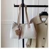 Large-capacity Bag For Women, Fashionable Women's Bag, Retro Commuter Shoulder Underarm Bag, Fashionable Handbag