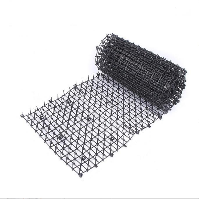 Набор шипов и спрея для отпугивания кошек для предотвращения царапин и отпугивания на открытом воздухе