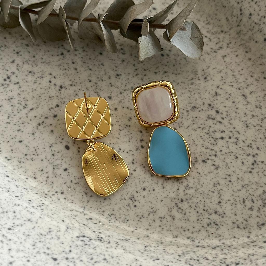 Серьги Shell Lake Water Orchid, темпераментные серьги в стиле знаменитостей в Гонконге, ретро-серьги премиум-класса в стиле французской Хепберн