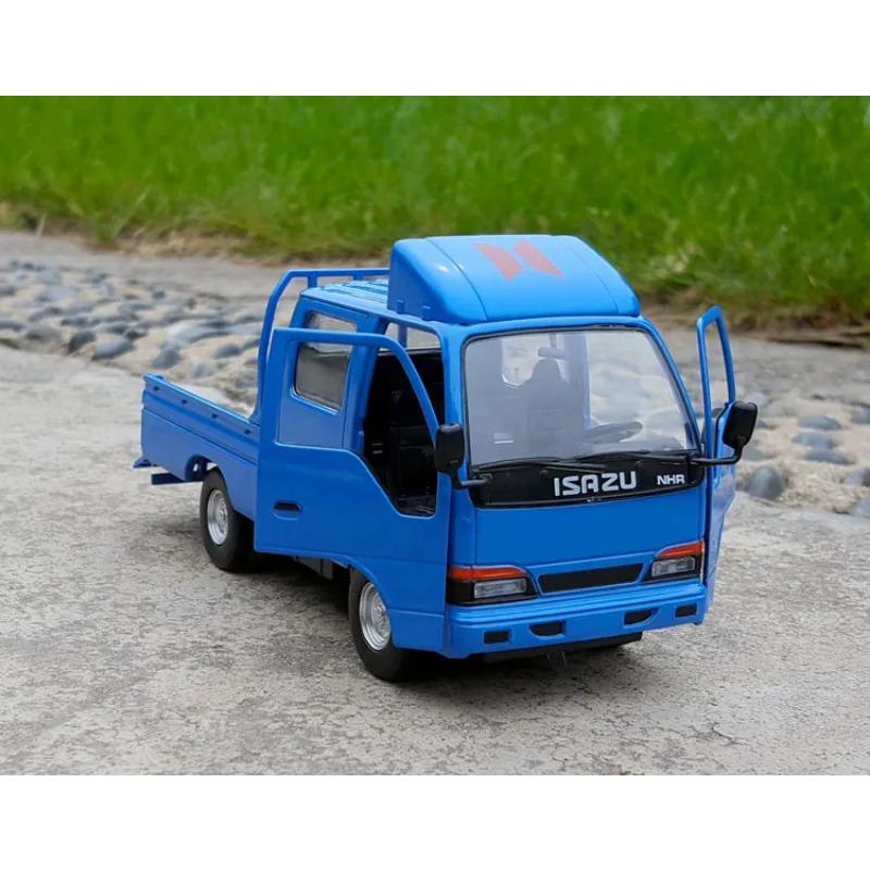 1/32 ISUZU NHR Alloy Car Model Diecasts Metal Dump Truck Vehicles Model Sound and Light Simulation Collection Childrens Toy Gift