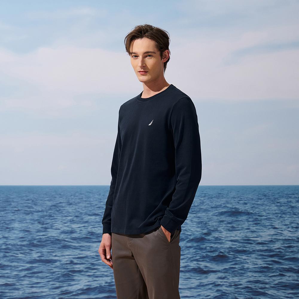 Nautica Футболки мужские с круглым вырезом умеренного прямого кроя TE5301
