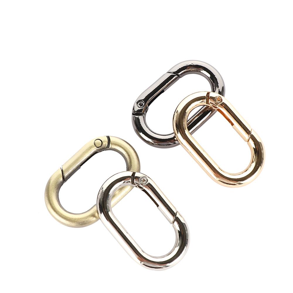 Outdoor Camping Tool Oval Climbing Clip Keychain Ring Buckle Hook Carabiner