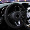 Кожаный чехол на руль автомобиля 37-38 см. Автомобильные аксессуары для салона. Спортивные чехлы на руль автомобиля. Противоскользящие. Универсальные.