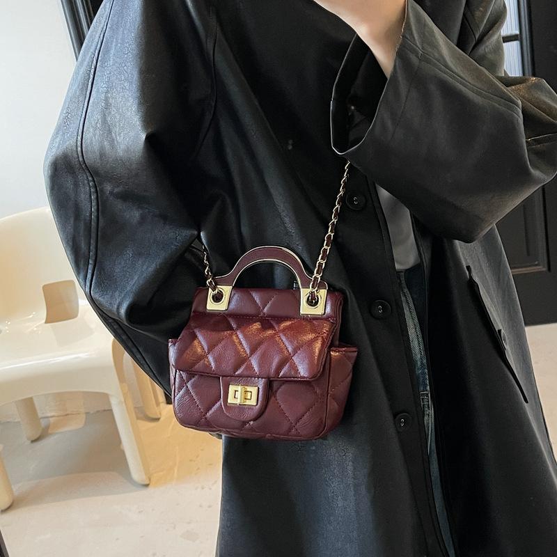 Xiaoxiangfeng Simple Lock Handbag 2025 New Bags Texture Diamond Shoulder Bag Trendy Chain Messenger Women's Bag