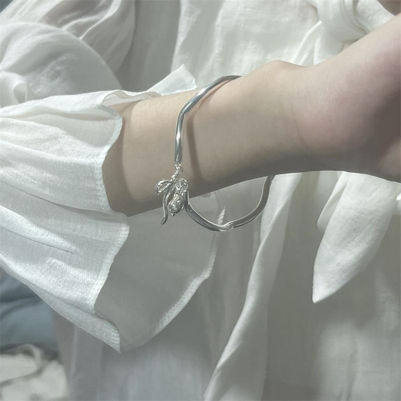 Легкий роскошный классический браслет-бантик для женщин и девочек, милый романтический регулируемый браслет, ювелирные изделия, подарки на день рождения