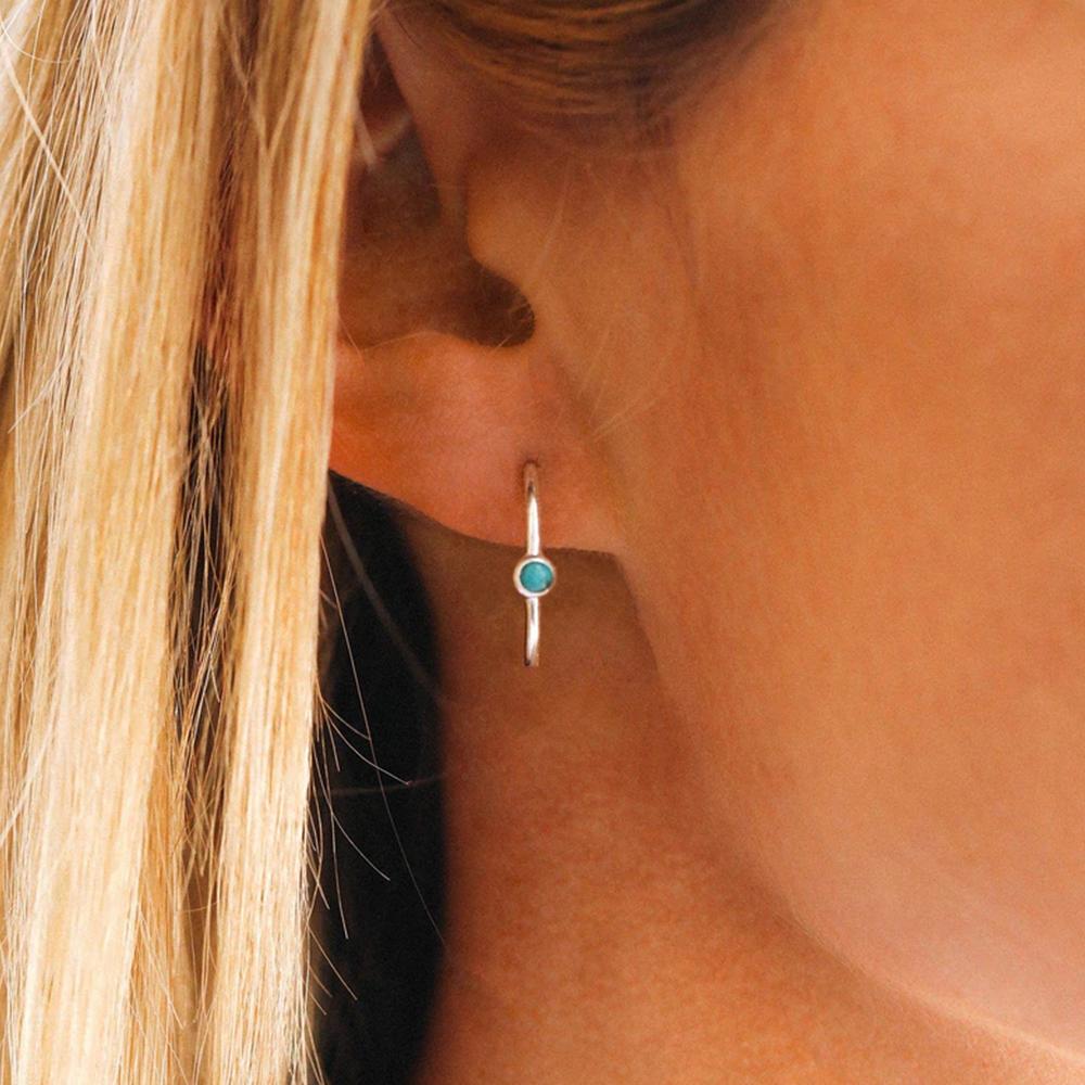 Huitan Minimalist Blue Stone Stud Earrings for Women Color Simple Female Daily Wear Accessories Nice Gift Vintage Jewelry