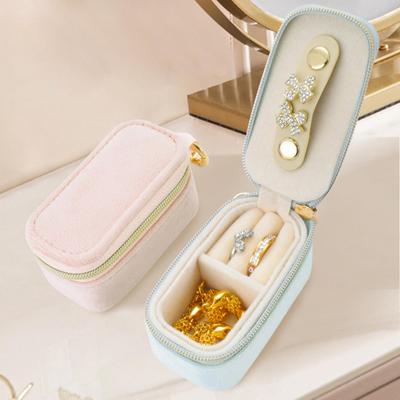 Мини-портативная шкатулка для украшений с брелоком, серьгами, ожерельем, кольцом, коробкой для хранения, бархатный дорожный органайзер, подвесной футляр для украшений