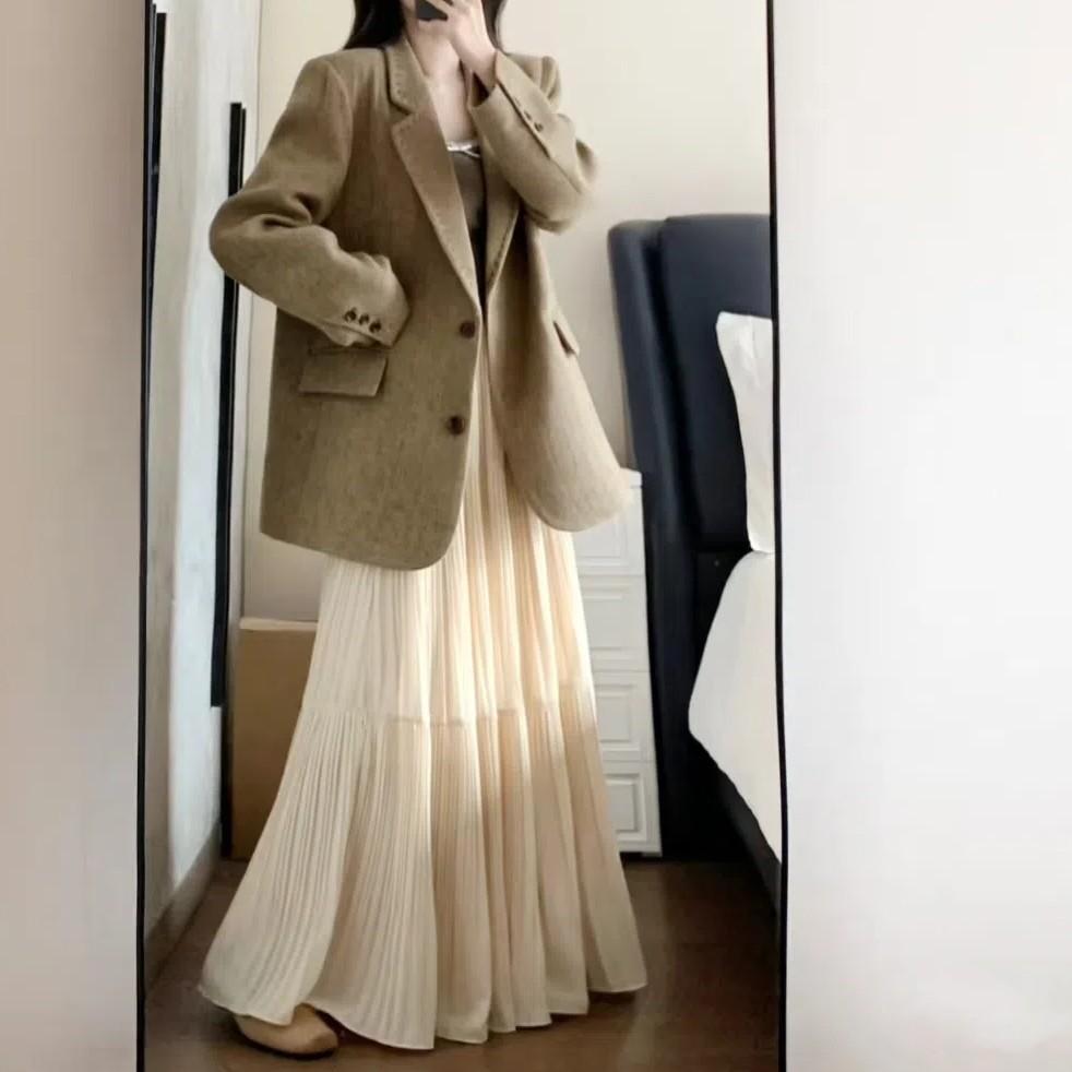 Длинная плиссированная юбка фиолетового цвета с высокой талией 2025 года — нежный, универсальный стиль феи для ранней весны