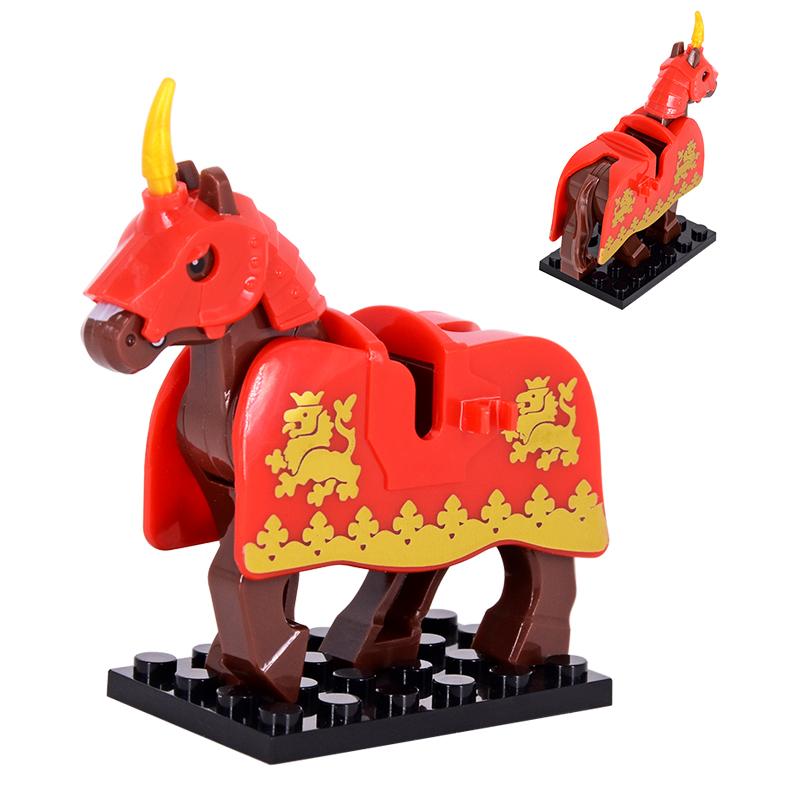 1pcs Medieval Horses Grey Bodies Blue Saddle Blankets White Horse Emblems Yellow Trims Building Block