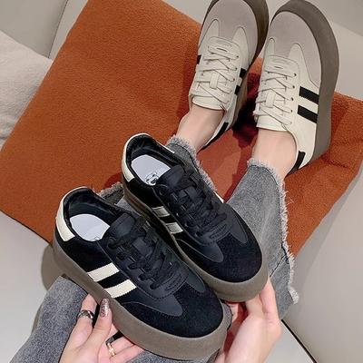 Простая платформа немецкие тренировочные туфли женские 2025 осень новые круглый носок ретро старые показывающие ноги маленькие повседневные кеды