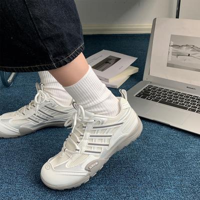 Женская обувь – Кроссовки