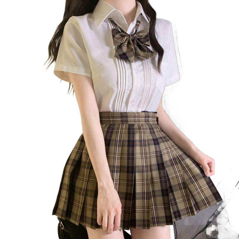 Японская школьная форма JK: Комплект: белая футболка с коротким рукавом и коричневая клетчатая плиссированная юбка
