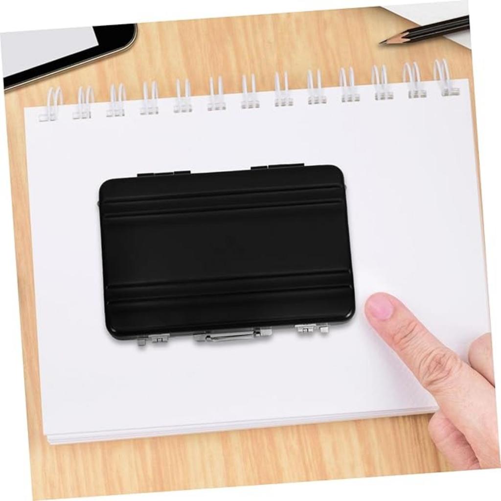 Элегантный портативный держатель для визитных карточек из алюминия для офисного использования