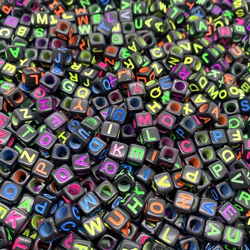 100 шт. Акриловые буквы Квадратные бусины Сделай сам Изготовление ювелирных изделий Браслеты Ожерелья Серьги и другие аксессуары 6*6 мм