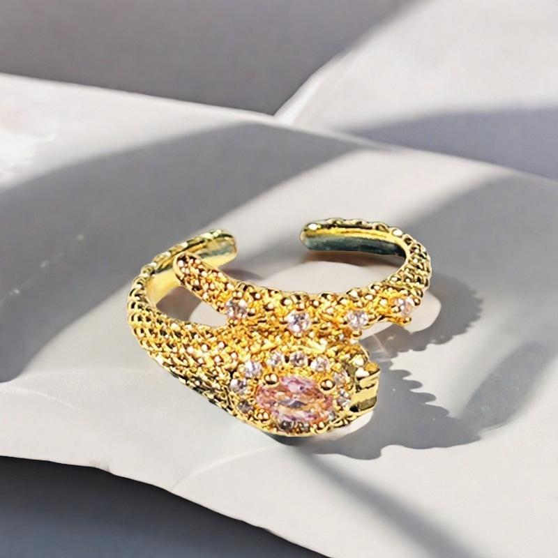 Милое Девушка Сердце Розовый Любовь Циркон Корона Открытое Кольцо Нишевый Дизайн Легкая Роскошь Высокое Чувство Модное Кольцо