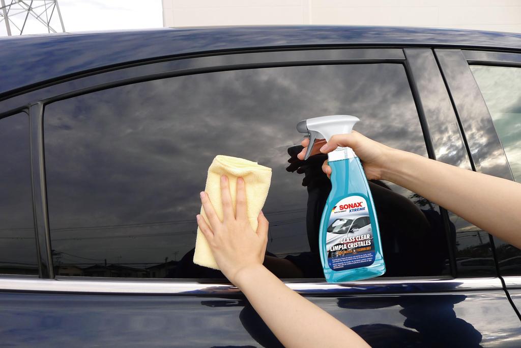 Sonax Очиститель стекол Extreme Glass Clear 238241 [HTRC3]