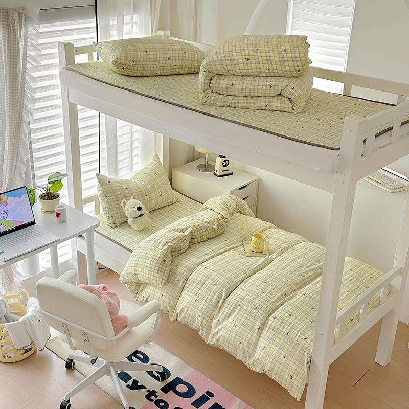 (Sleeping Grid) Cotton Wrinkled Yarn Student Bed Cover Three-Piece Set