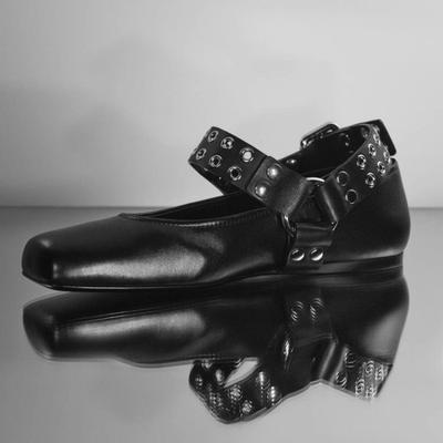 Женская обувь – Сандалии