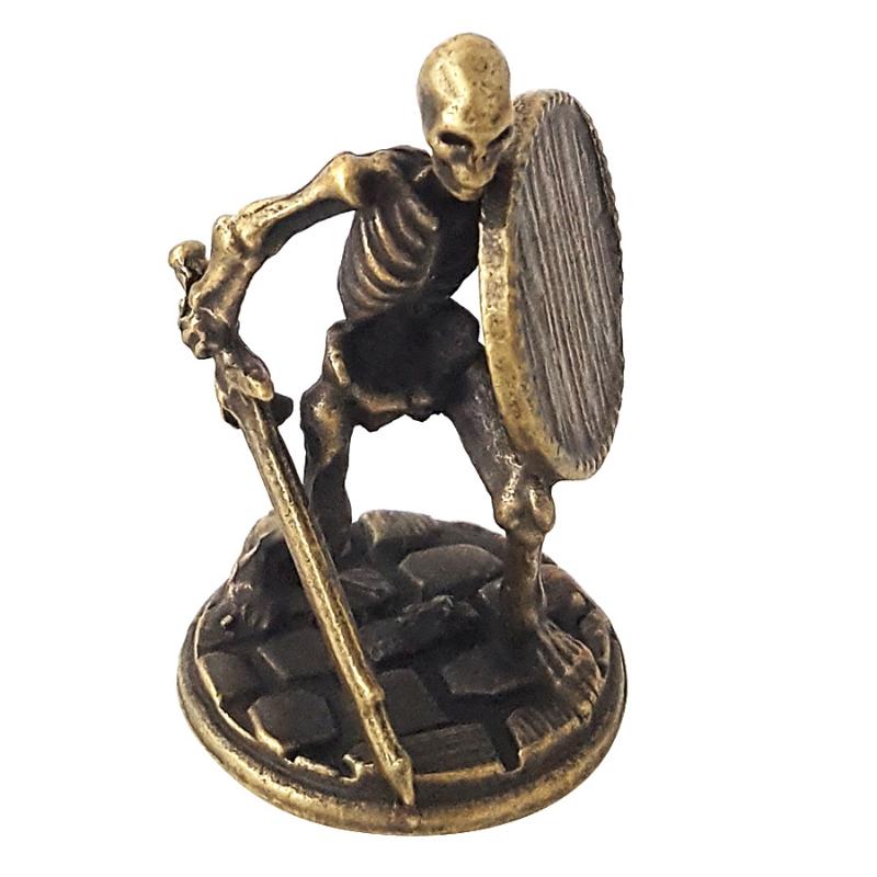 1 шт., Орнамент «Череп с мечом и щитом», Домашнее украшение, Настольный орнамент, Игрушка/Поделка на Хэллоуин