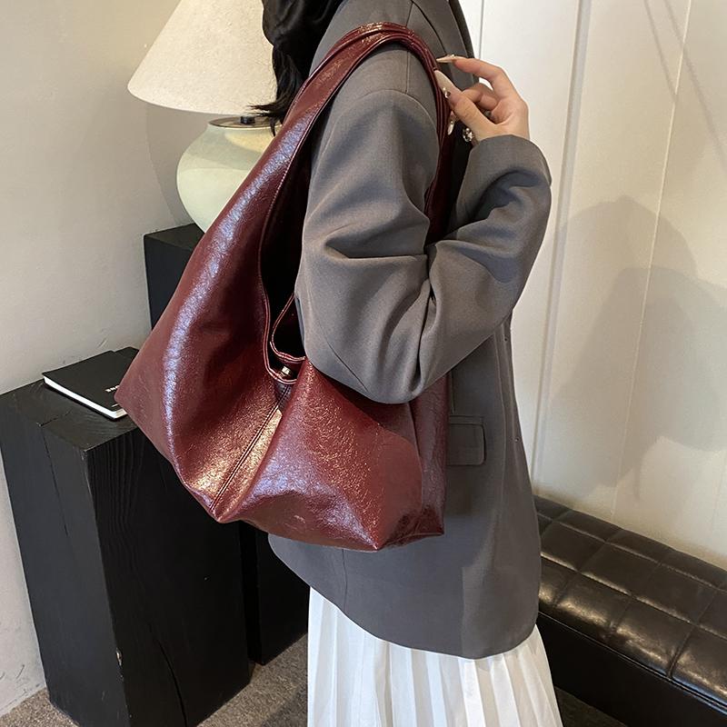 MOODS Retro Shoulder Bags For Women Soft PU Leather Pure Underarm Hobo Bag Big Capacity Shopper Totes Handbags