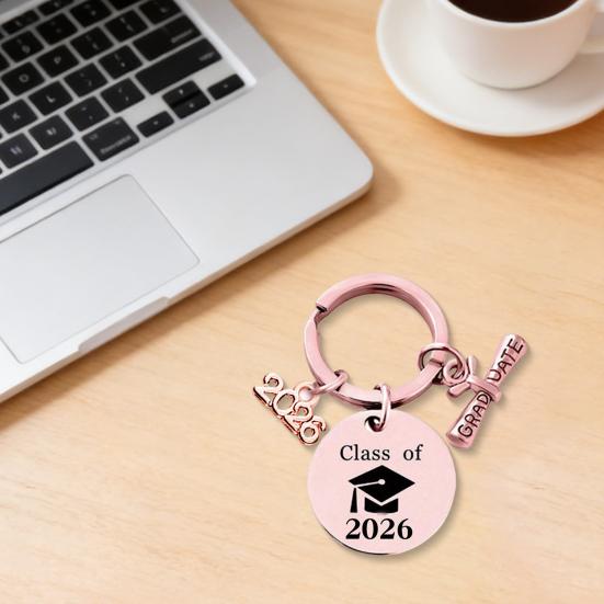 Выпускной брелок 2026 года Выпускники средней школы и колледжа Значимый выпускной брелок для нее и для него Выпускное украшение