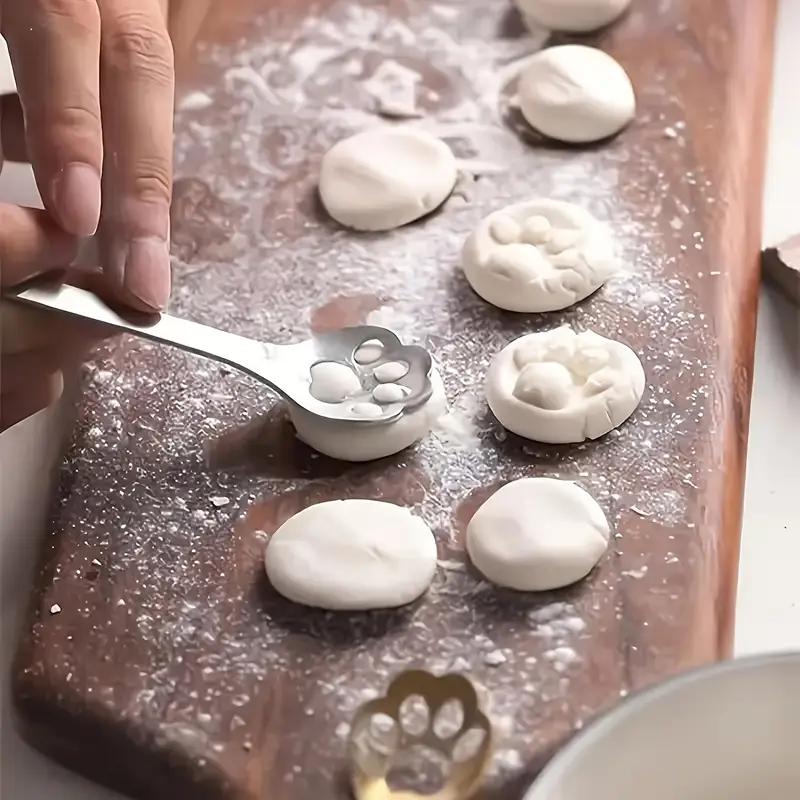 Новый продукт 1 шт. ложка из нержавеющей стали креативная золотая собачья кошачья лапа коготь полая ложка для помешивания чайные кофейные десертные ложки милые кухонные принадлежности