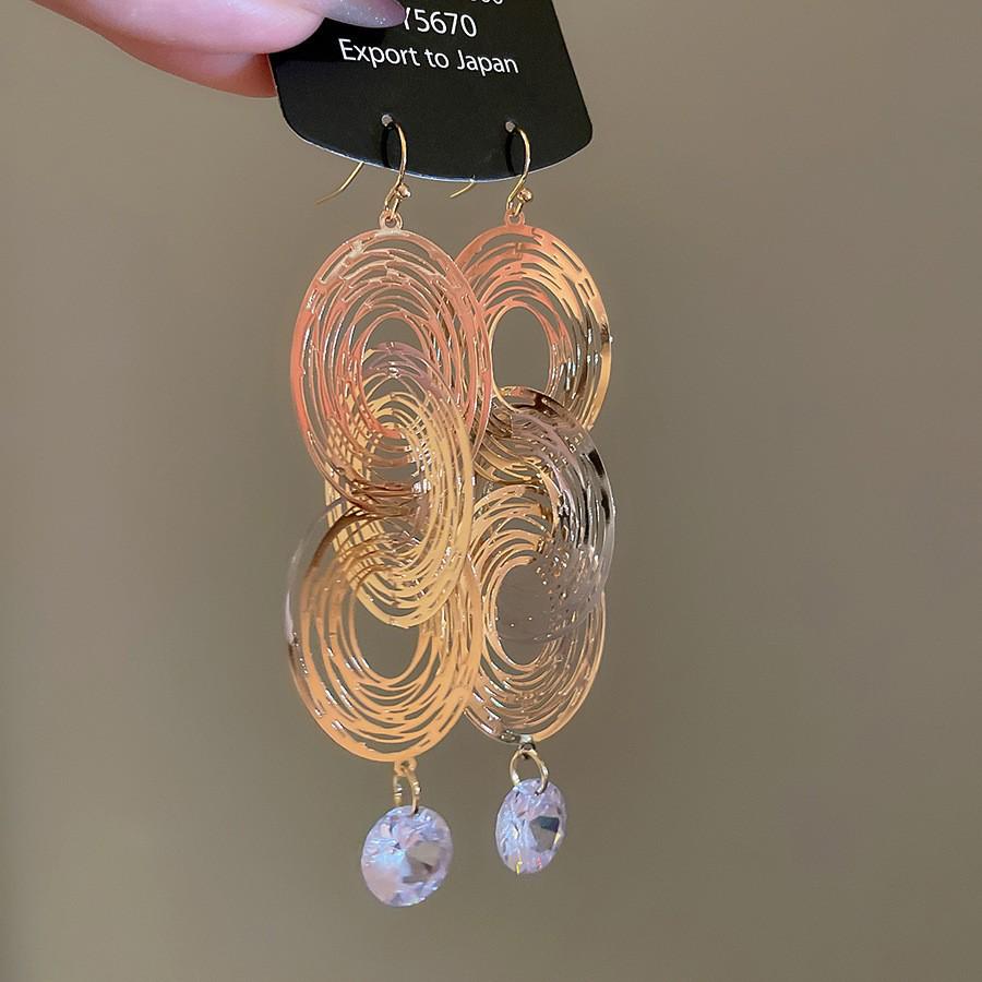 Серьги-подвески с геометрическим ажурным круглым кулоном 'Серебряная игла' в европейском и американском преувеличенном стиле для женщин.