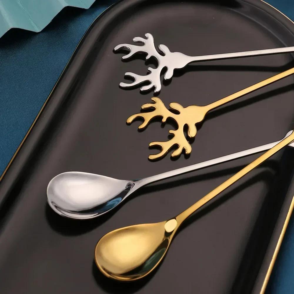 4pcs Stainless Steel Coffee Spoons Christmas Elk Head Design New Year Table Decoration Home Navidad Ornament Set
