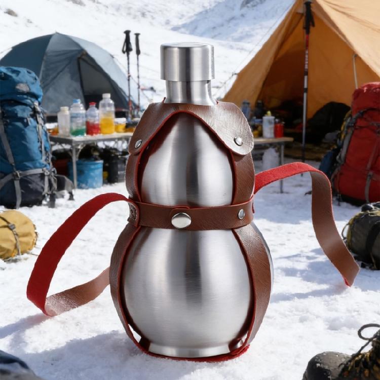 Silver 500ml Stainless Steel Travel Gourd Shape Water Bottle With Practical Carry Leather Strap Whiskeys Liquor Flask