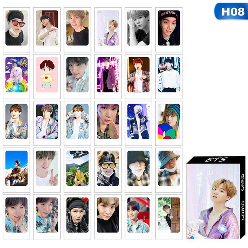Набор карточек с изображением участников корейской поп-группы BTS