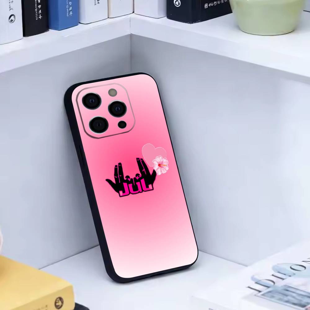 Jul DP a vie Album gratuit Phone Case For iPhone 17,16,15,14,13,12,11 Plus,Pro Max,XS,Soft Silicone Black Cover