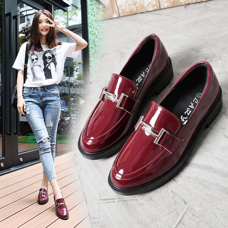 Small Leather Shoes Woman Shiny Oxfords Round Toe Low Square Heels Loafers Femme Creepers Ladies Comfy Sneakers Dress Flats