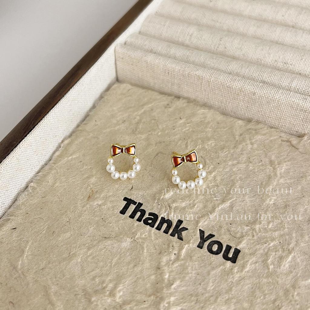 «Серьги-иглы Майяра 925»: "Янтарный жемчуг в стиле ретро для осени/зимы"