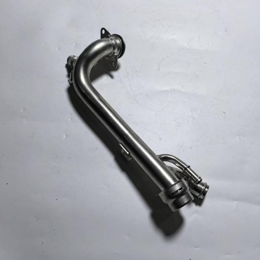 Compatible Mercedes M264 Cylinder Head Coolant Water Pipe 2642004201/2642008600