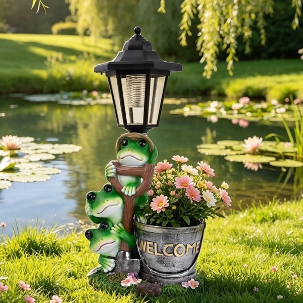 Lifelike Frog Plant Pot Light Weatherproof Solar Frog Lamp Frog Statue Solar Light Pathway Decor