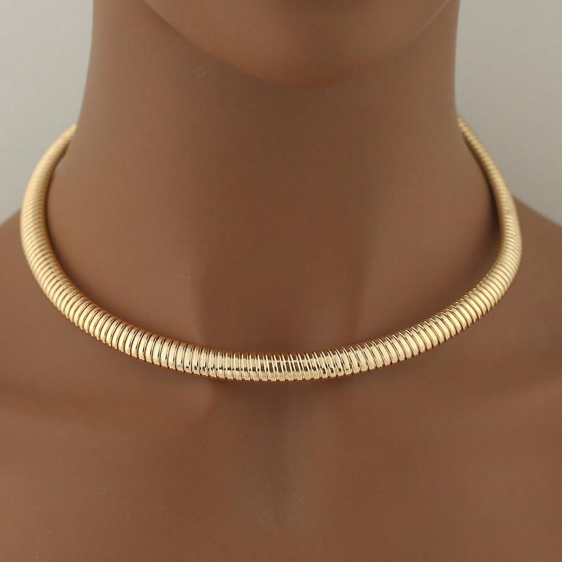 1pc Titanium Steel Exaggerated Threaded Elastic Metal Necklace Choker