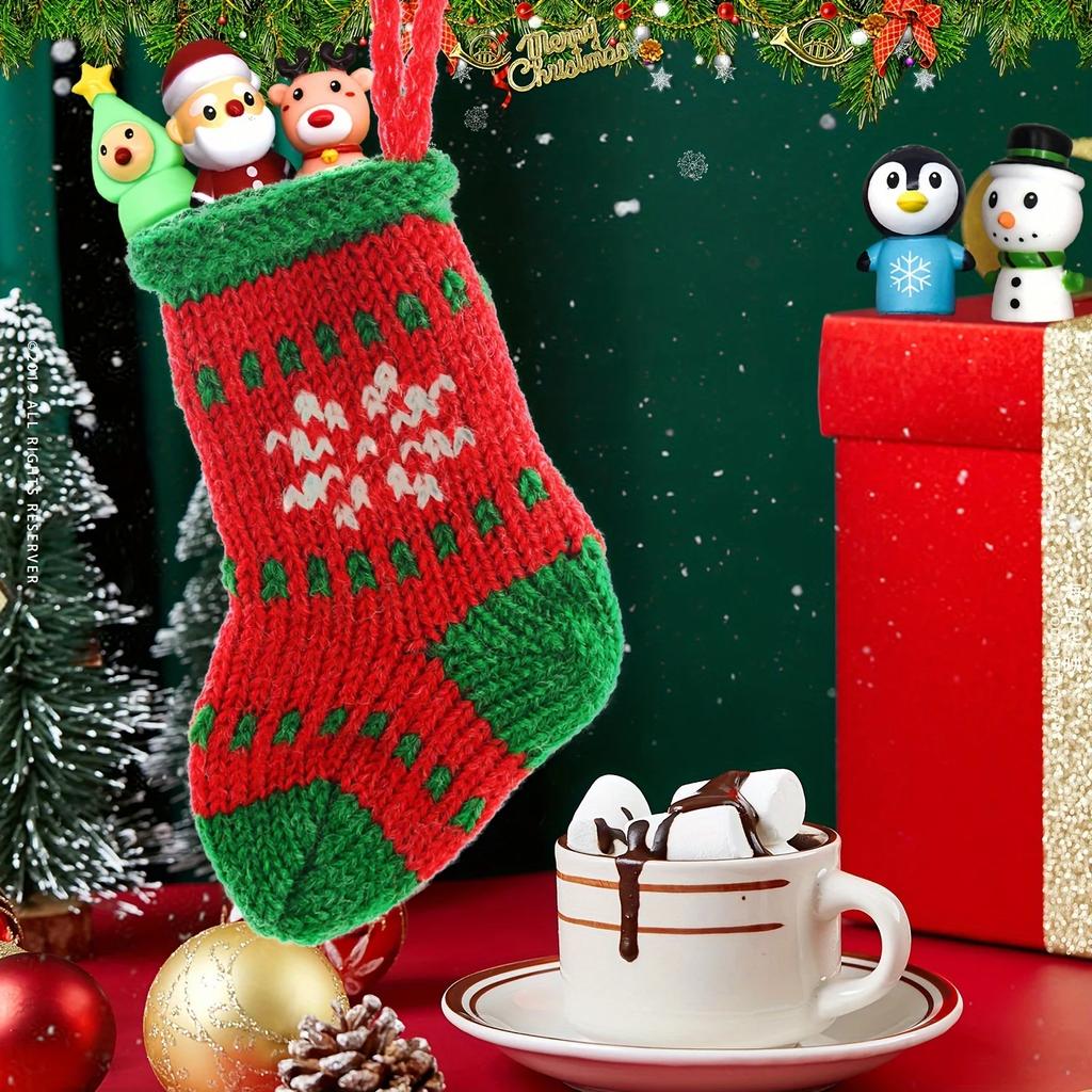 5 PCS Christmas Finger Puppets Santa Claus Snowman Elk Pirate Puppets Party Favors & Stocking Stuffers for Kids PVC Material