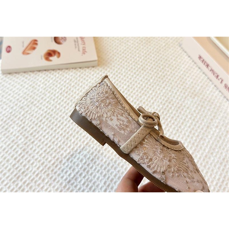 Дышащие туфли-балетки из кружевной сетки для девочек с бантом, весенне-летние детские туфли, стильные удобные балетки для девочек