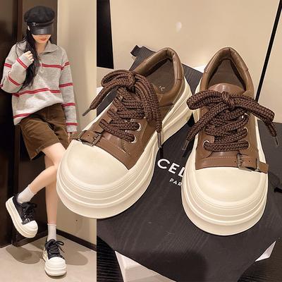 Нишевые высококлассные универсальные маффины на толстой подошве, увеличивающие рост, детские 2025 весенне-осенние новые популярные повседневные кеды