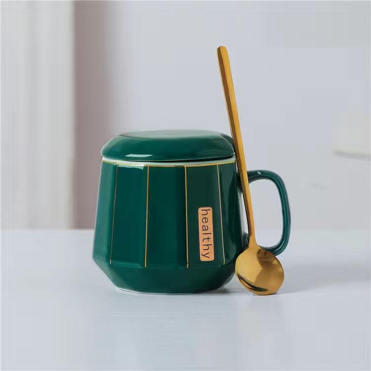 Раскрашенная в скандинавском стиле золотая кружка Кофейная чашка Сплошной цвет Керамическая чашка для воды Кофейная чашка Молочная чашка Чашка для завтрака