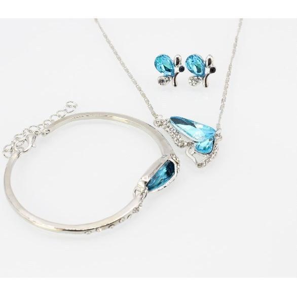 European and American Crystal-Inlaid Bracelet Necklace Earring Set - Fashionable Love Design