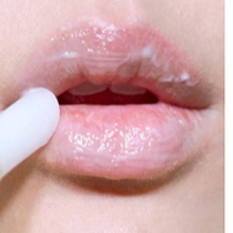 Marcique Lip Exfoliation Увлажняющий уход Сыворотка для губ с кисточкой 4 мл