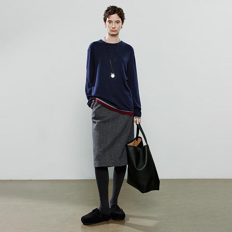 Women's American Style Round Neck Wool Blend Knit Sweater