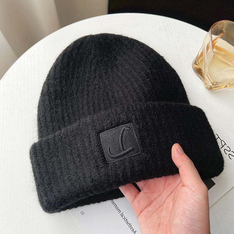 Female autumn and winter rabbit fur hat white warm thickened large head circumference showing face small plush knitted ear protector wool hat